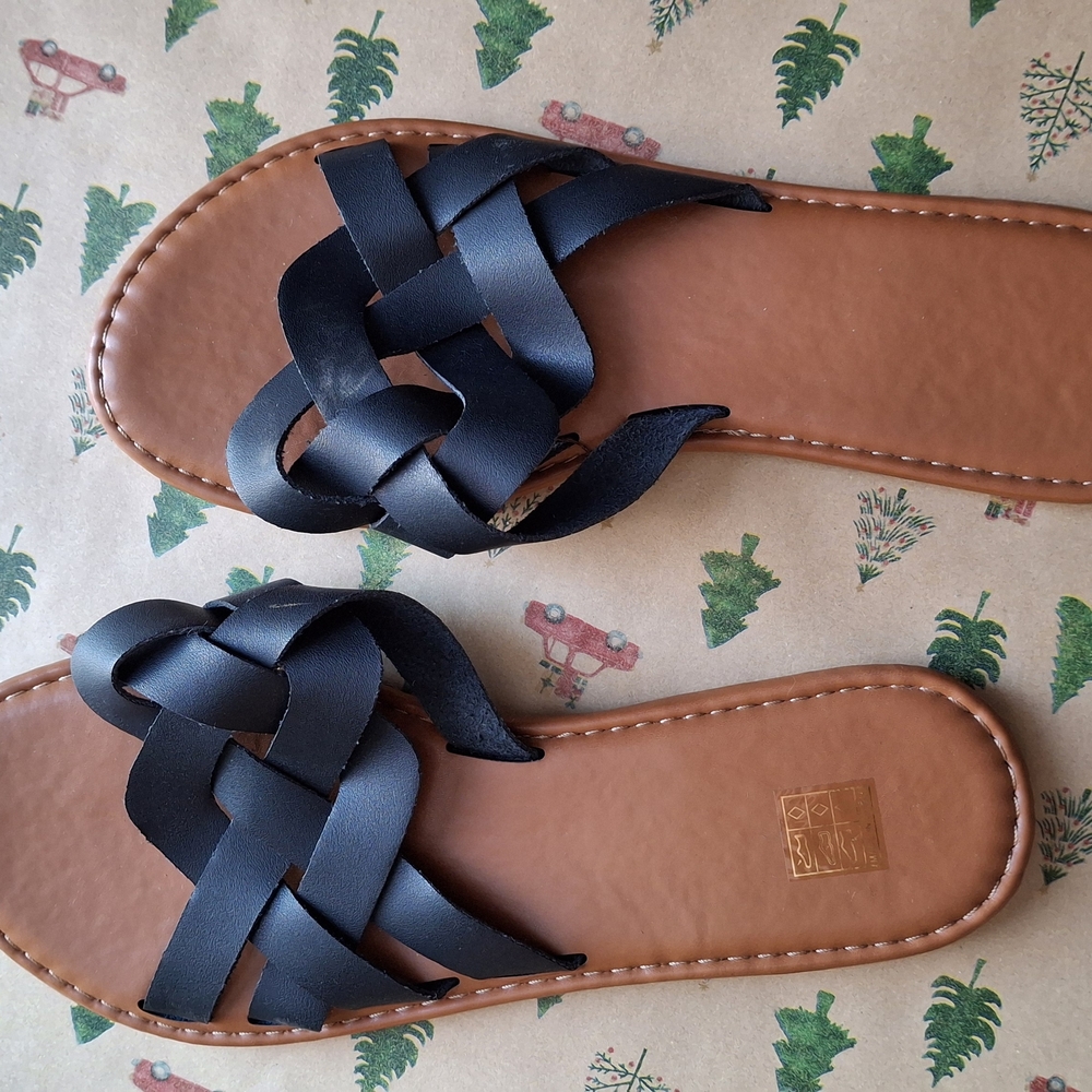 Black Leather Sandals